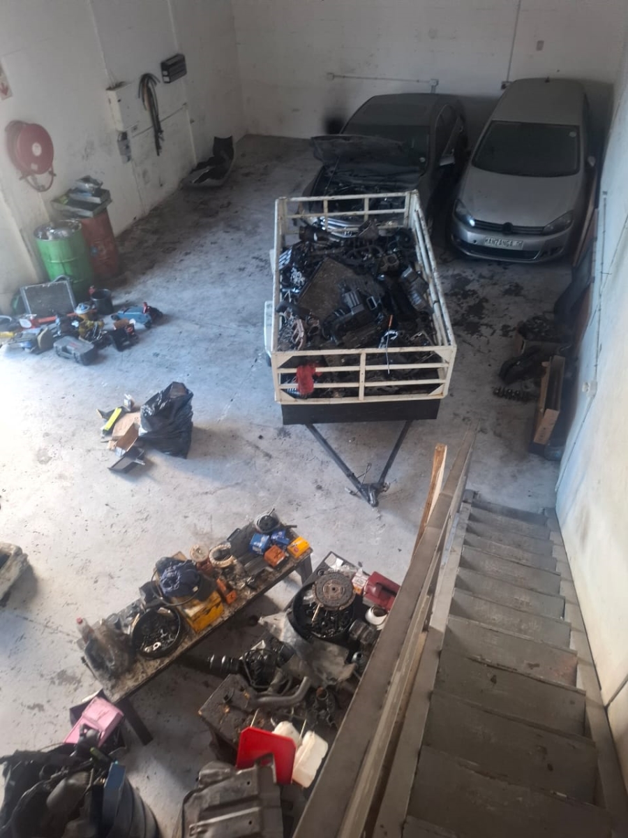  Bedroom Property for Sale in Killarney Industria Western Cape